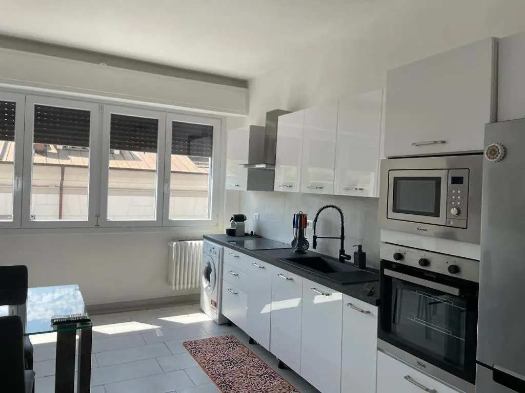Gioia Exclusive Apartment Milan